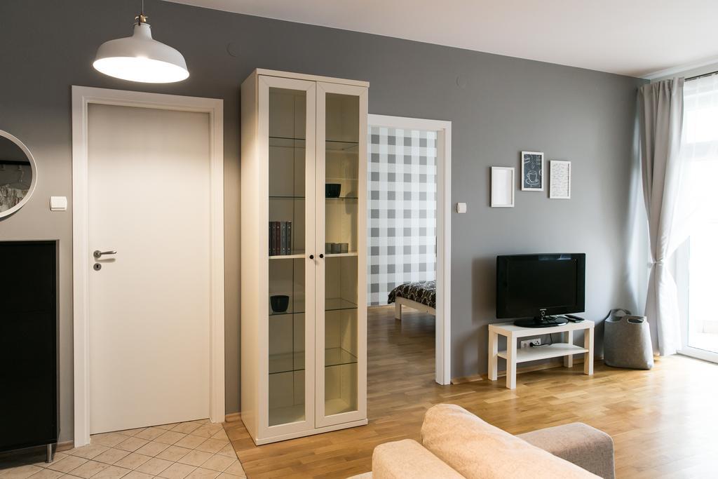 Forget Me Not Apartment Warsaw Exterior photo